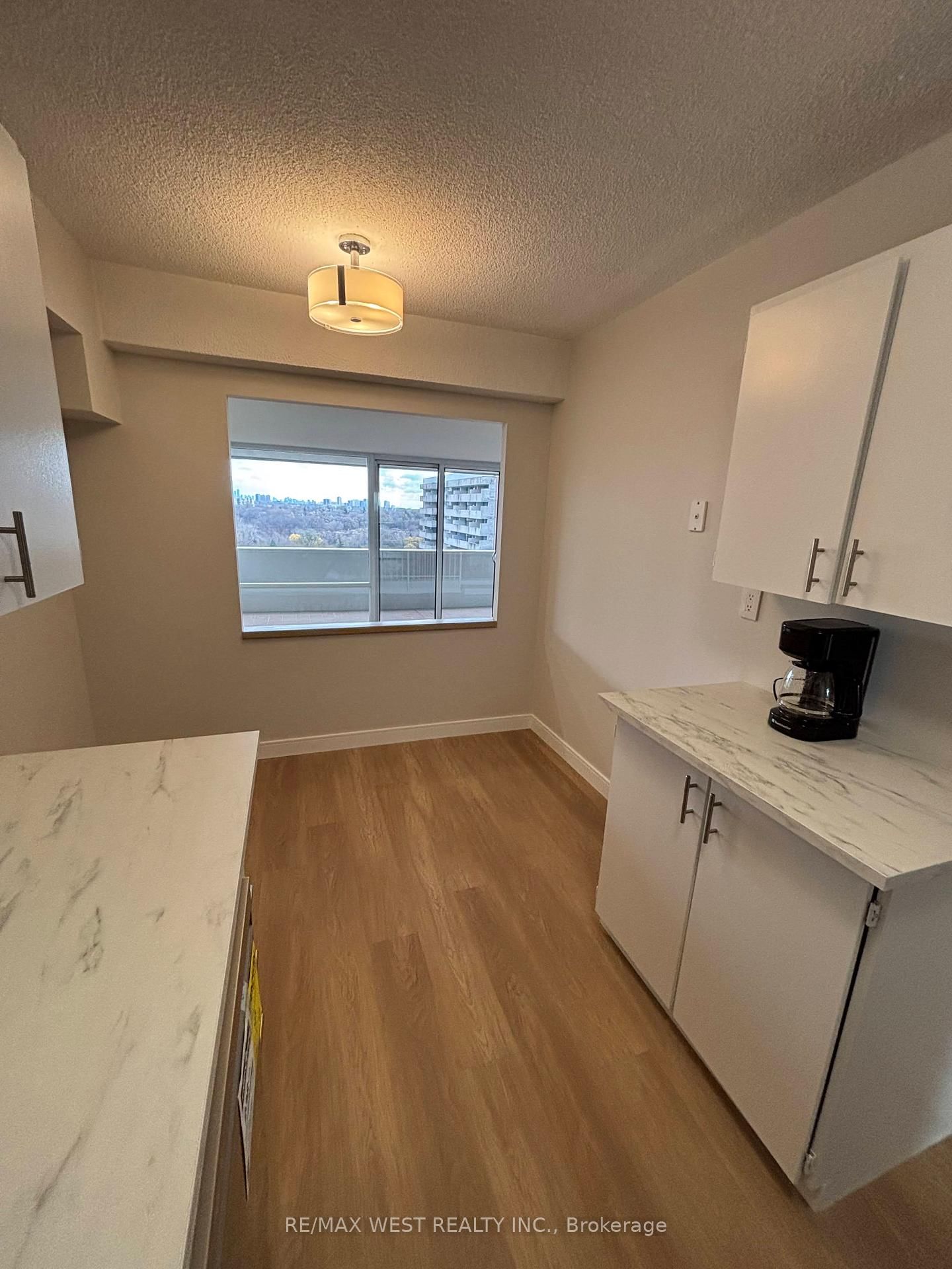 260 Scarlett Road, Unit 1908 - Photo 6