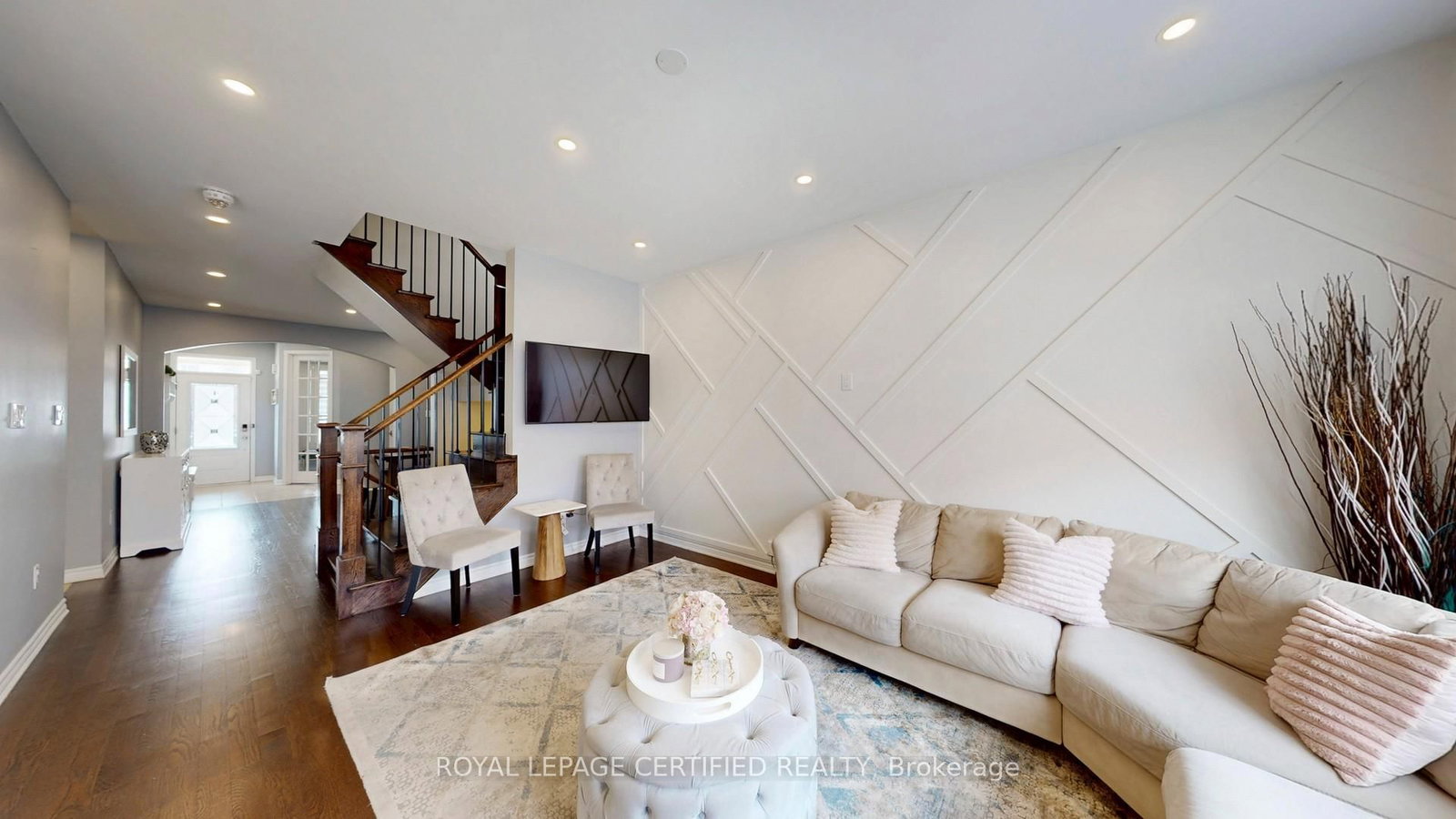 Detached House for sale at 367 English Mill Court, Milton, Ontario, L9E 0A7 - Ford - MLS: W13007890