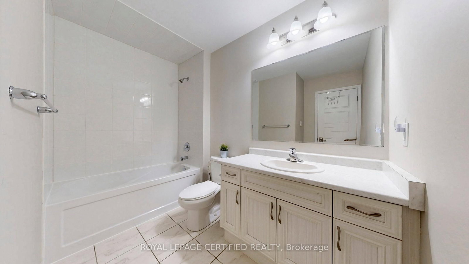 Detached House for sale at 367 English Mill Court, Milton, Ontario, L9E 0A7 - Ford - MLS: W13007890