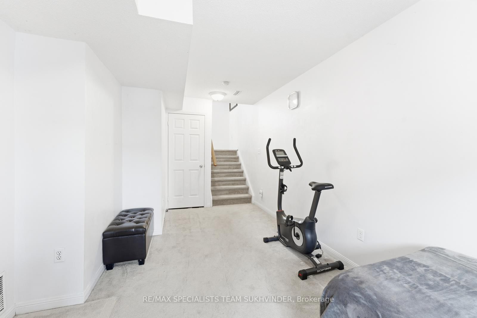 Townhouse for sale at 92-2 Clay Brick Court, Brampton, Ontario, L6V 4M7 - Brampton North - MLS: W13007918