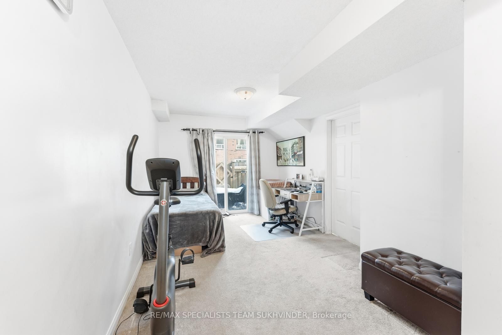 Townhouse for sale at 92-2 Clay Brick Court, Brampton, Ontario, L6V 4M7 - Brampton North - MLS: W13007918