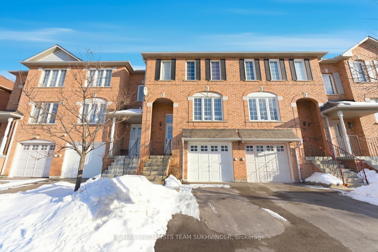 Townhouse for sale at 92-2 Clay Brick Court, Brampton, Ontario, L6V 4M7 - Brampton North - MLS: W13007918