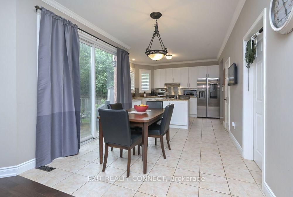 Detached House for sale at 835 Chambers Place, Milton, Ontario, L9T 6A5 - Beaty - MLS: W13007964