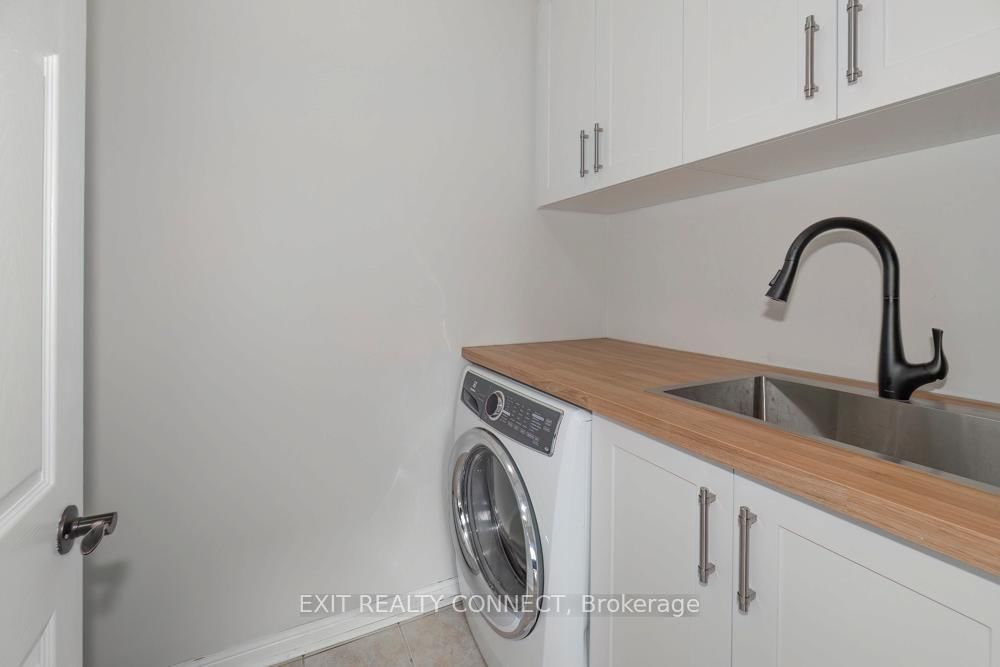 Detached House for sale at 835 Chambers Place, Milton, Ontario, L9T 6A5 - Beaty - MLS: W13007964