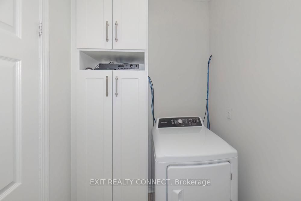 Detached House for sale at 835 Chambers Place, Milton, Ontario, L9T 6A5 - Beaty - MLS: W13007964