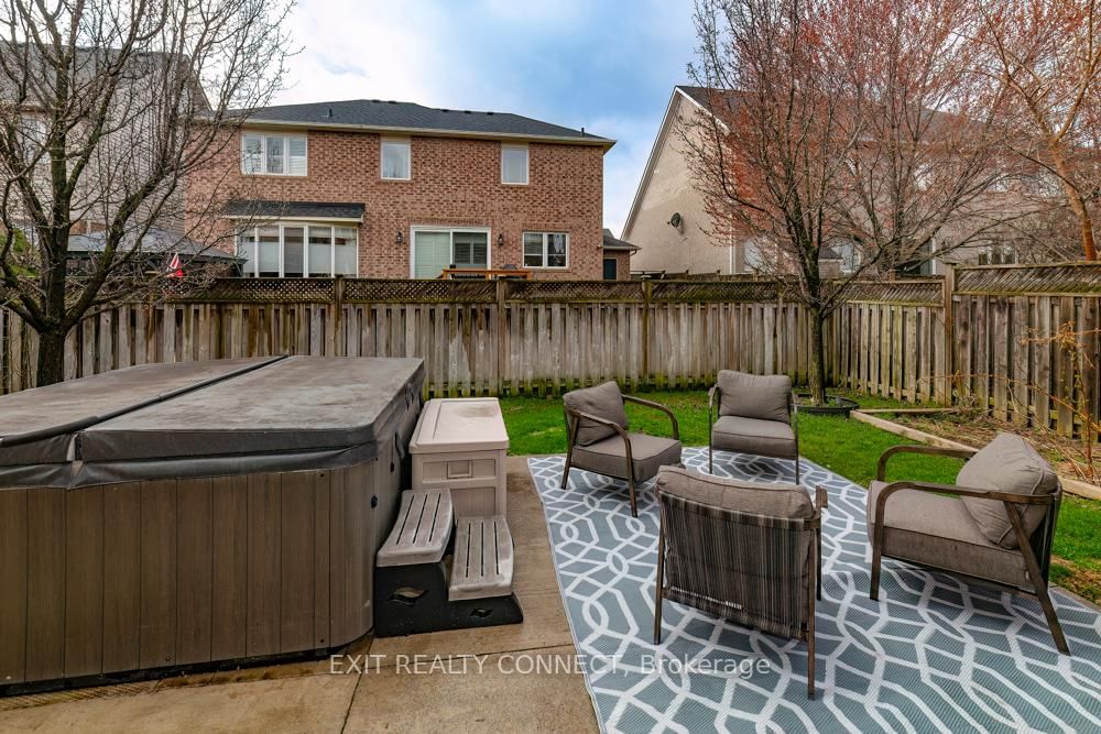 Detached House for sale at 835 Chambers Place, Milton, Ontario, L9T 6A5 - Beaty - MLS: W13007964