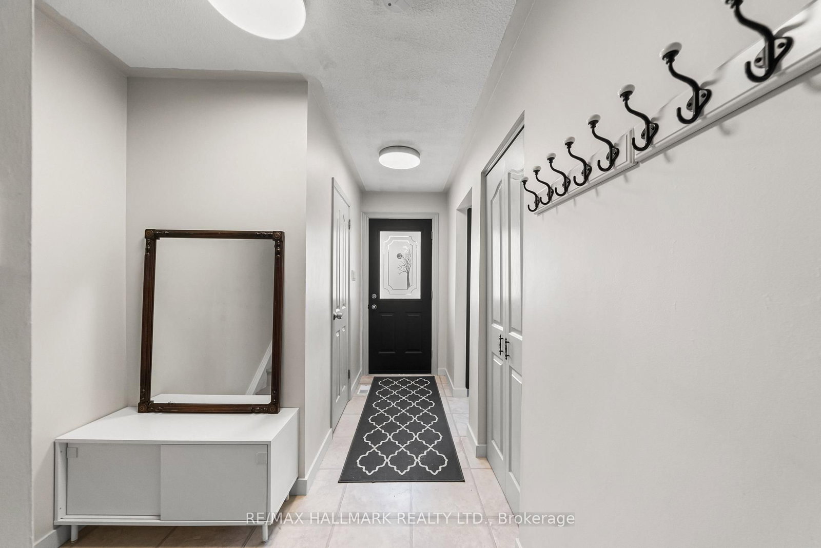 619 Timber Lane - Photo 2