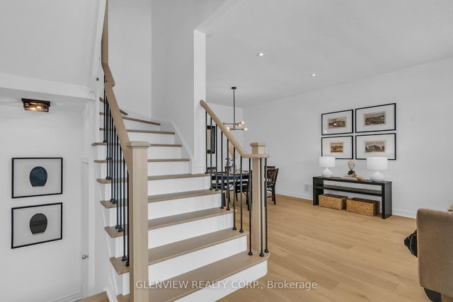 18 - 2295 Rochester Circle