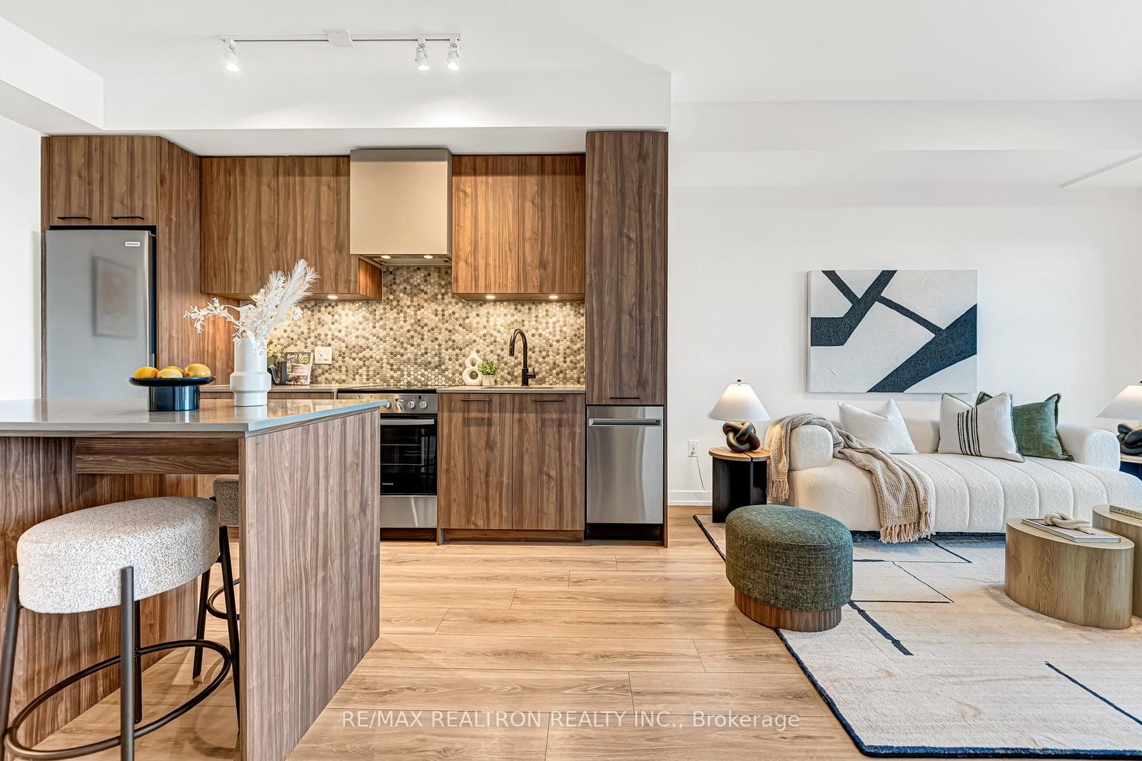 10 Lagerfeld Drive, Unit 511 - Photo 13