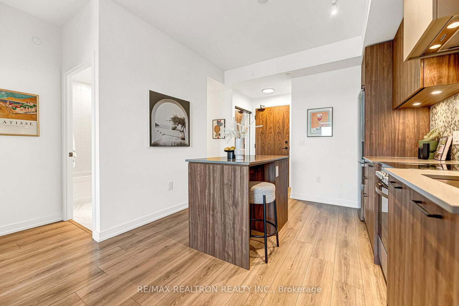 10 Lagerfeld Drive, Unit 511 - Photo 16