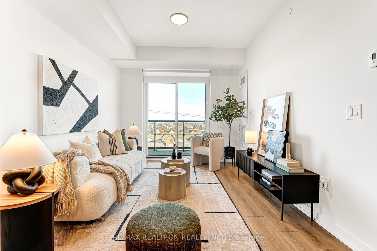 10 Lagerfeld Drive, Unit 511 - Photo 18