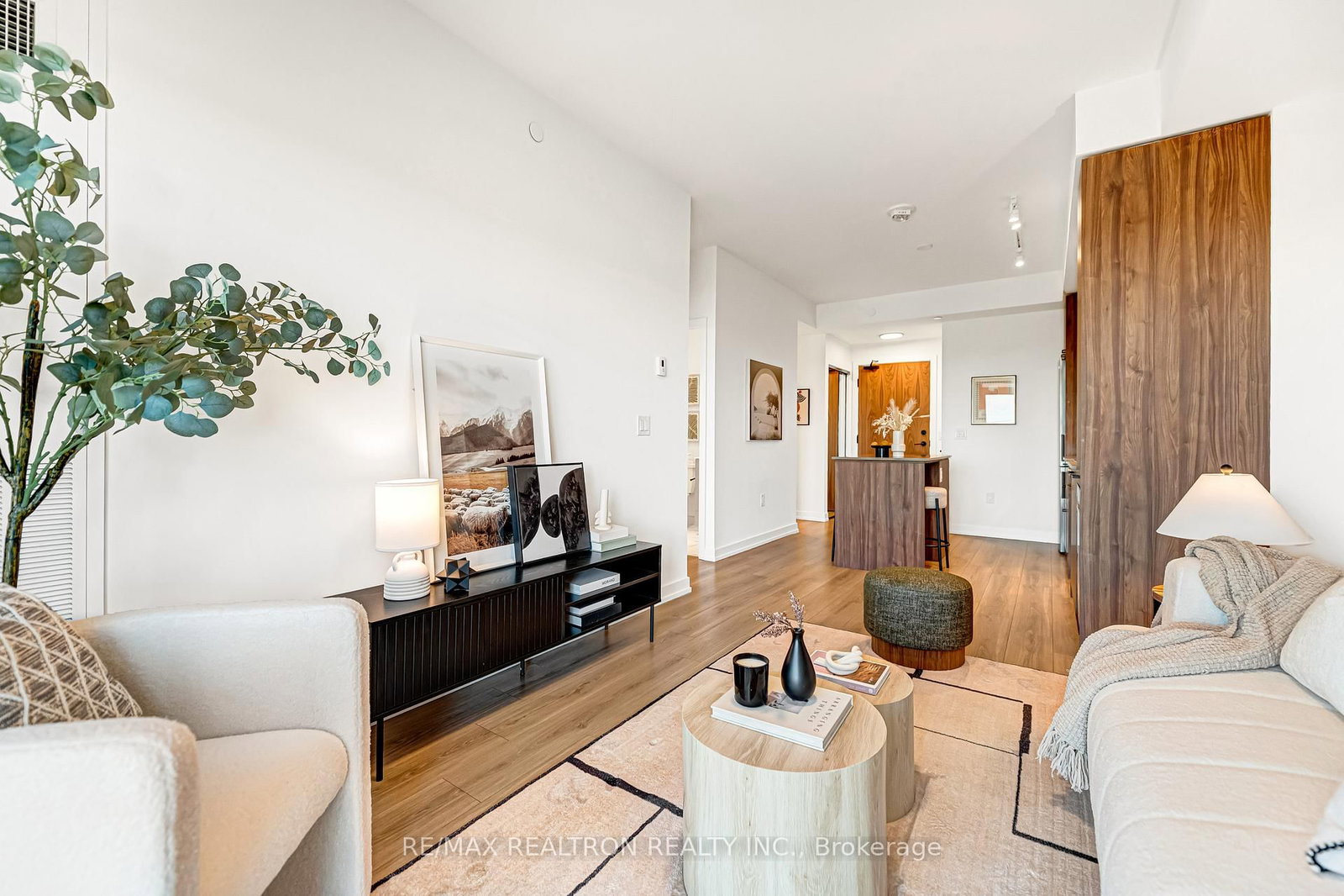 10 Lagerfeld Drive, Unit 511 - Photo 21