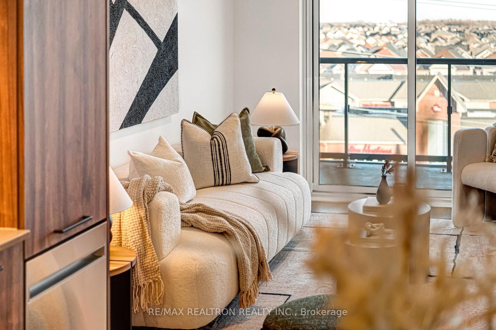 10 Lagerfeld Drive, Unit 511 - Photo 35