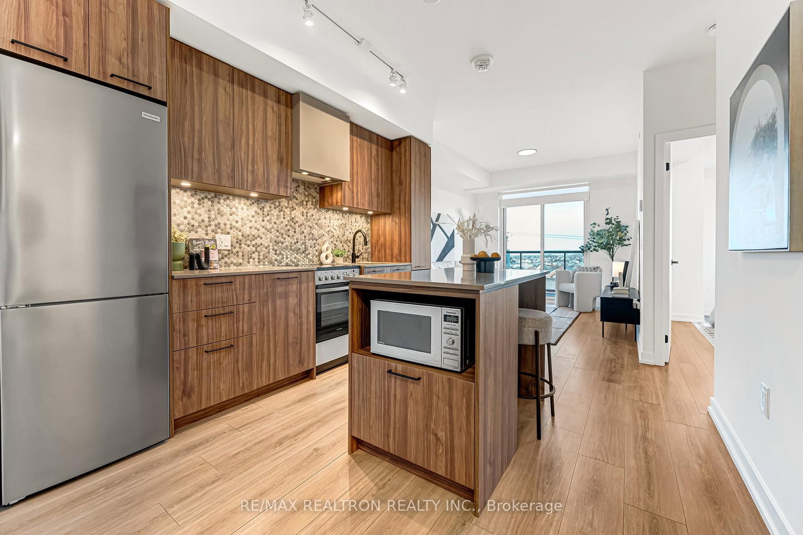 10 Lagerfeld Drive, Unit 511 - Photo 5