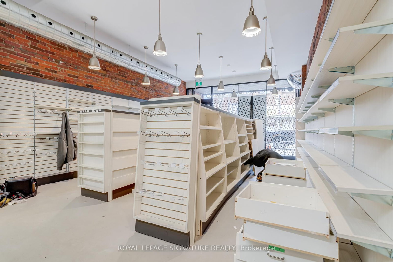 3016 Dundas Street W - Photo 6