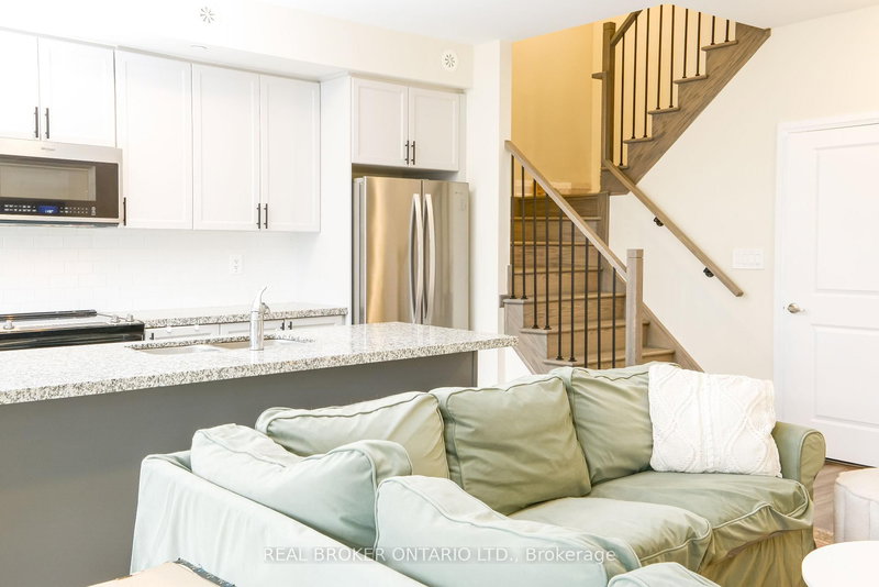 110 - 1593 Rose Way, Milton, L9E 0J2 | Image 3