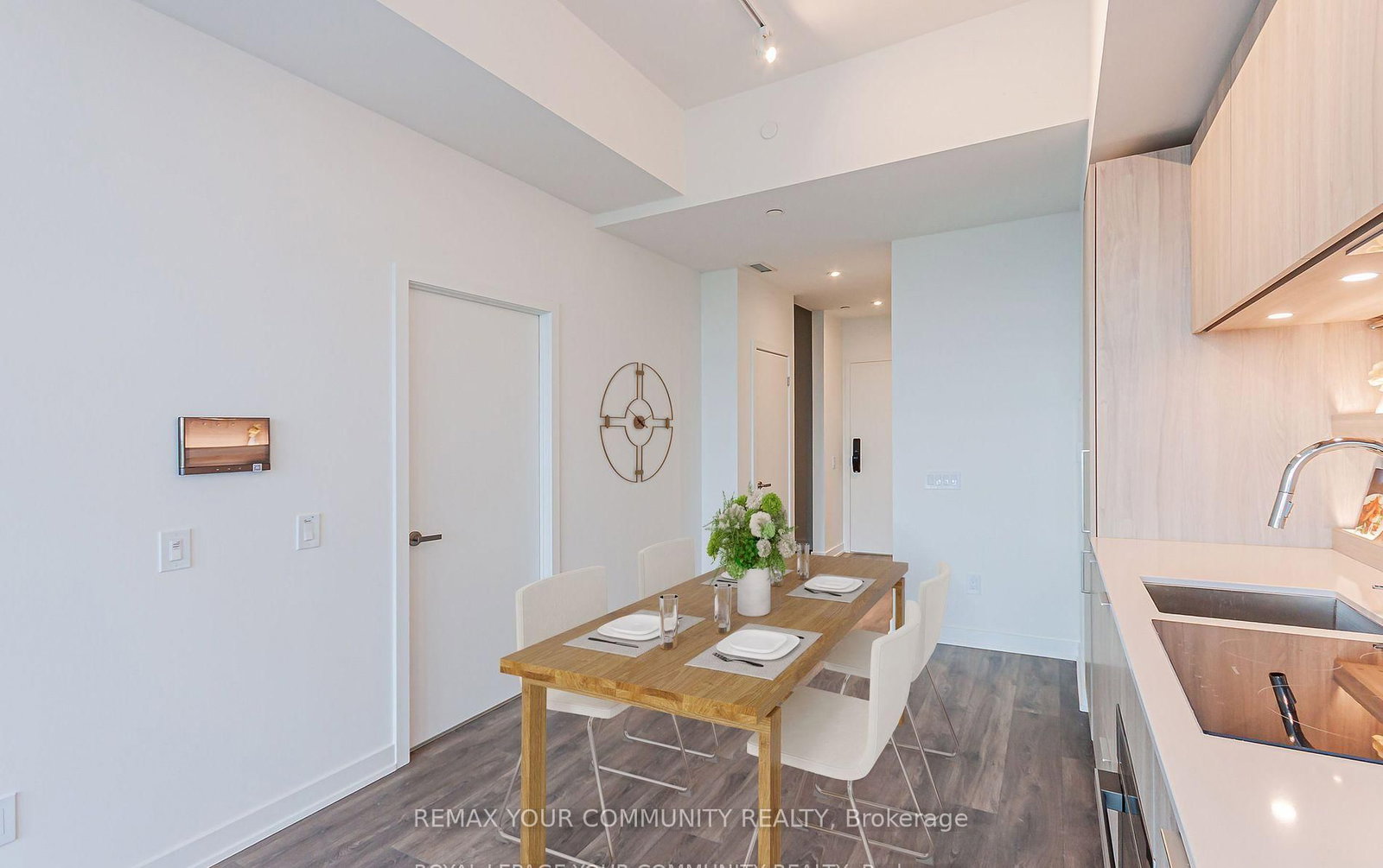 28 Ann Street, Unit 806 - Photo 11