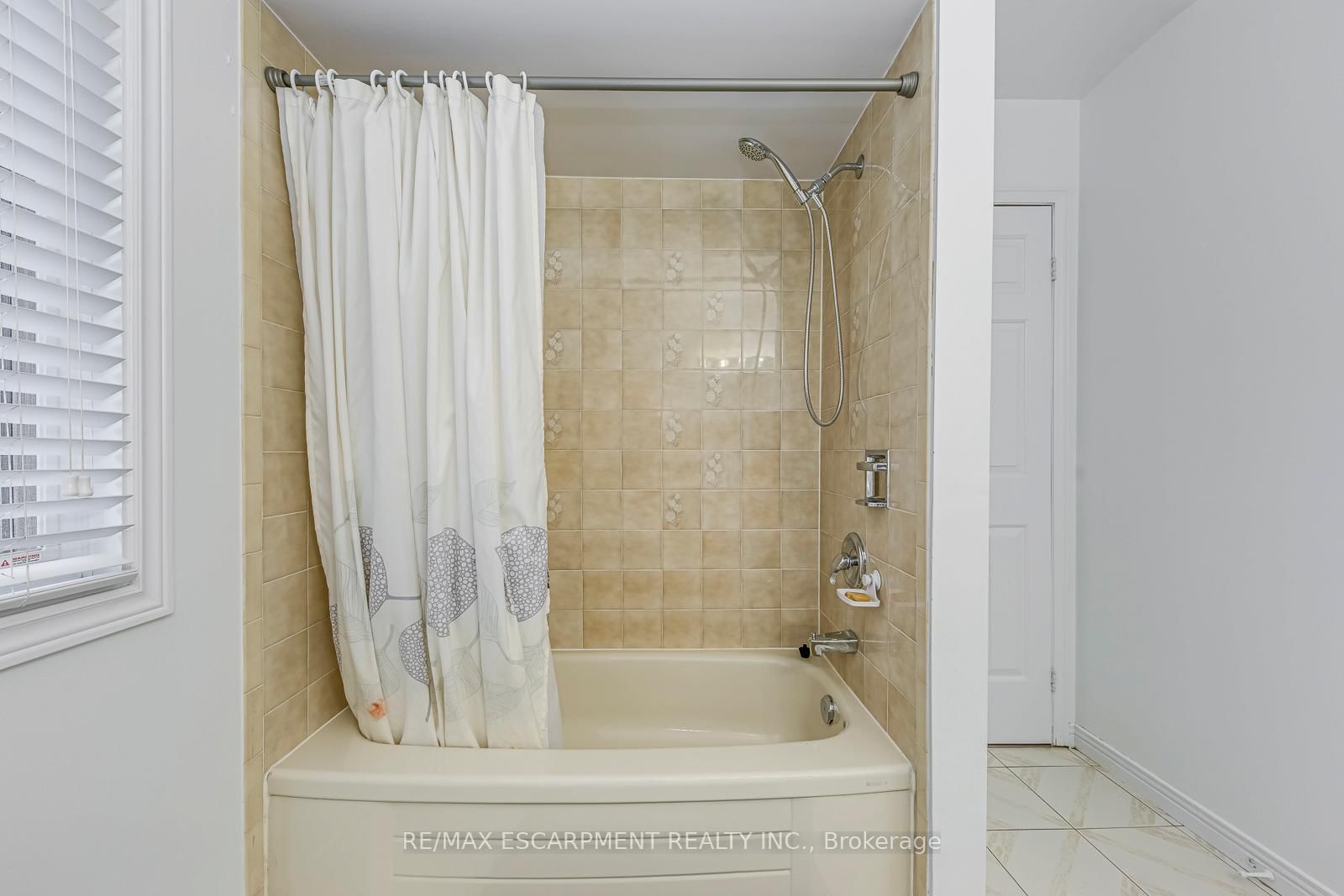 3115 New Street, Unit 10 - Photo 24