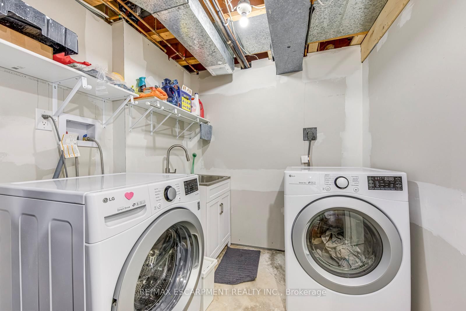 3115 New Street, Unit 10 - Photo 31