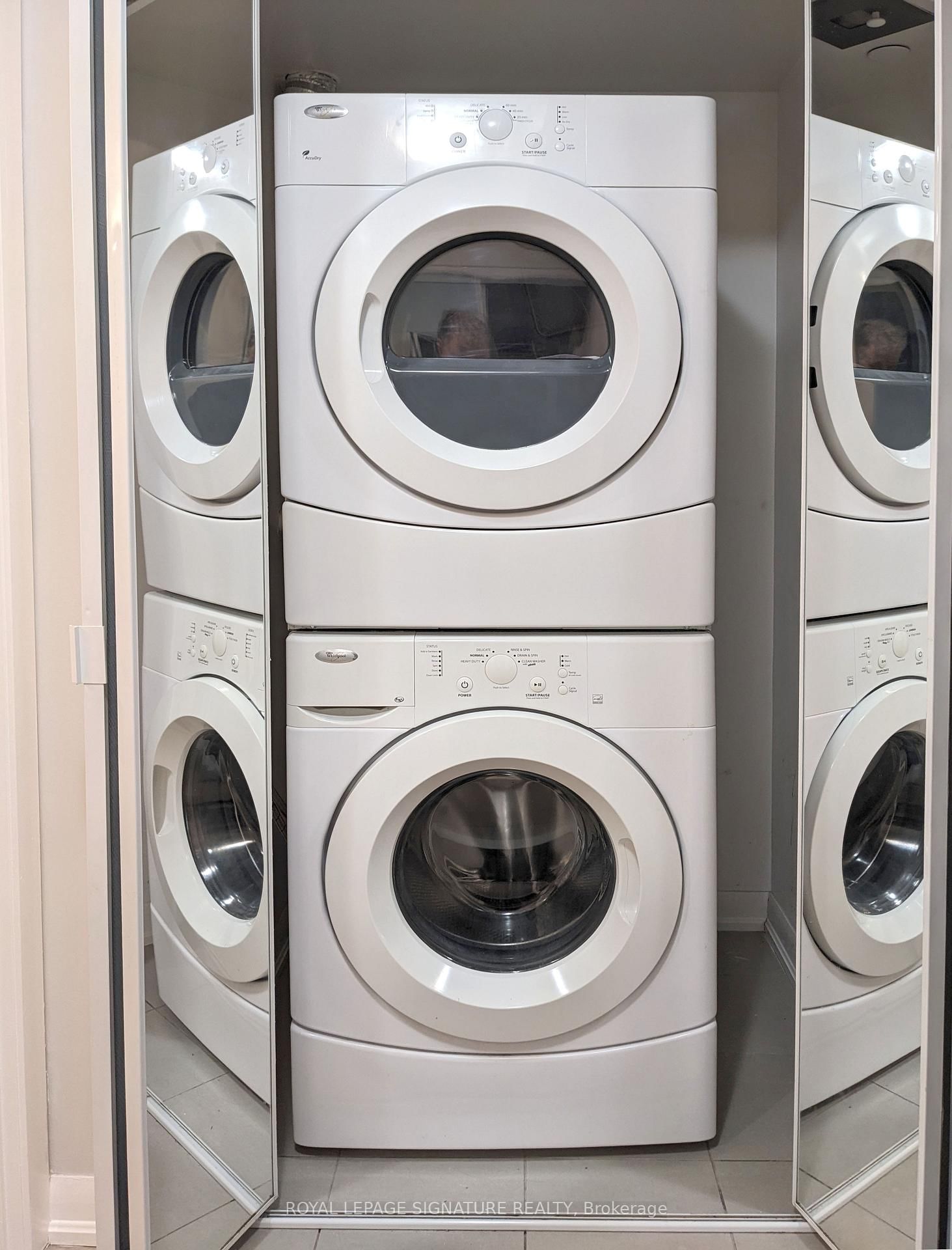 215 Sherway Gardens Road, Unit 707 - Photo 17