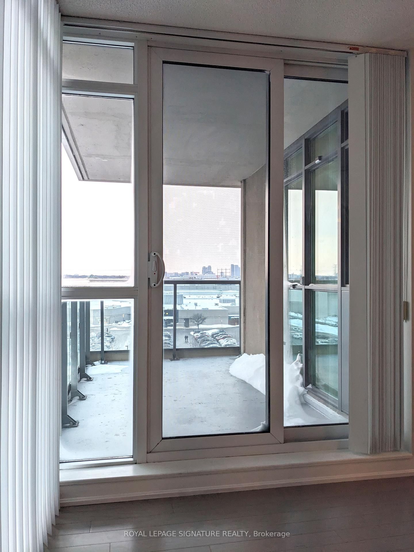 215 Sherway Gardens Road, Unit 707 - Photo 18