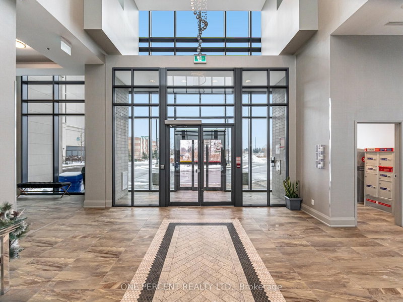 811 - 65 Yorkland Blvd, Brampton, L6P 4M5 | Image 2