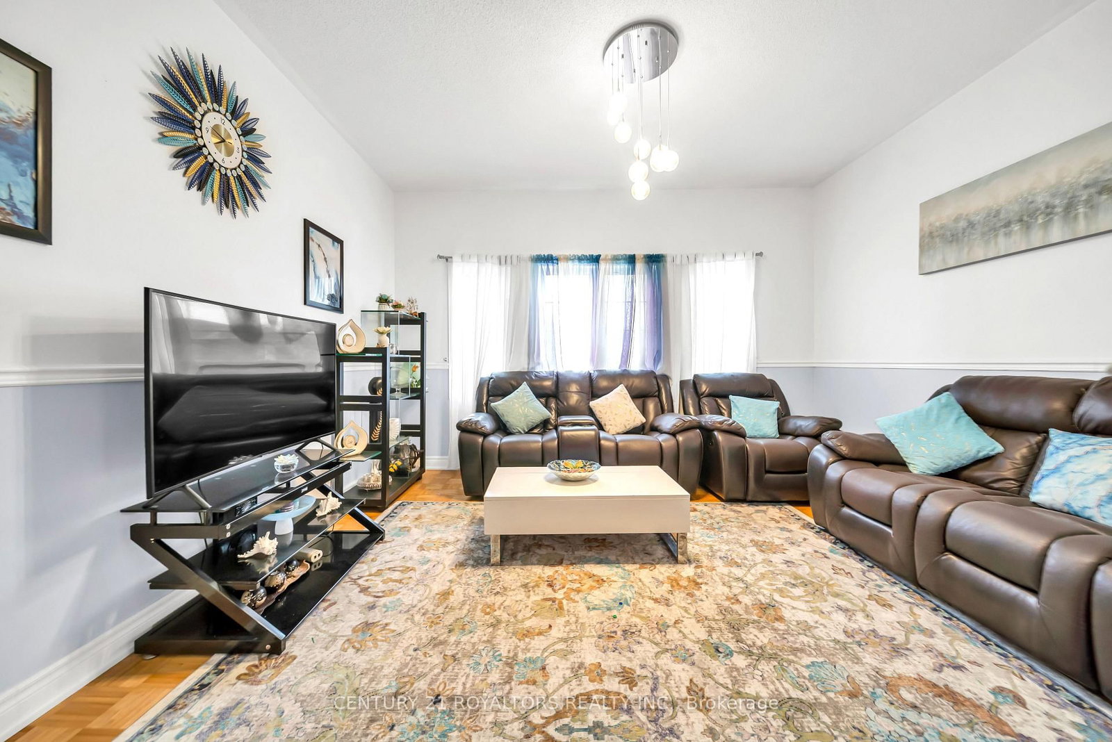 Detached House for sale at 5 Farthingale Crescent, Brampton, Ontario, L7A 1R3 - Fletcher's Meadow - MLS: W13008234