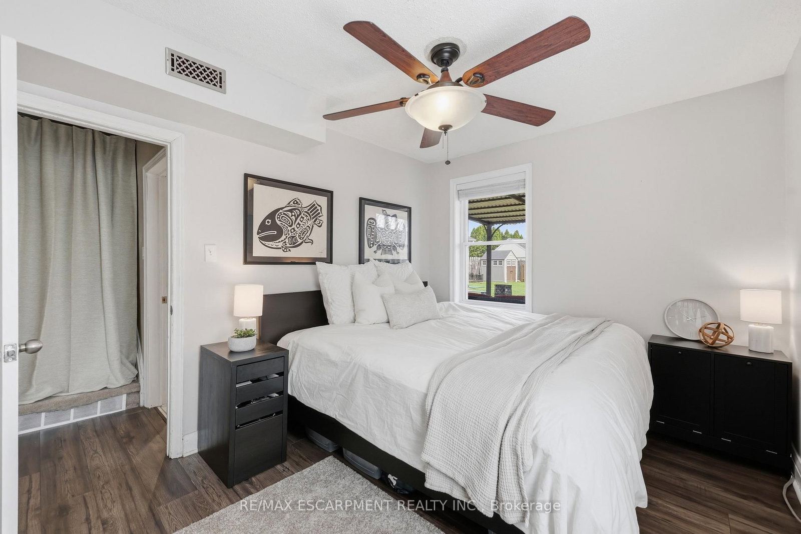 2074 Churchill Avenue - Photo 15