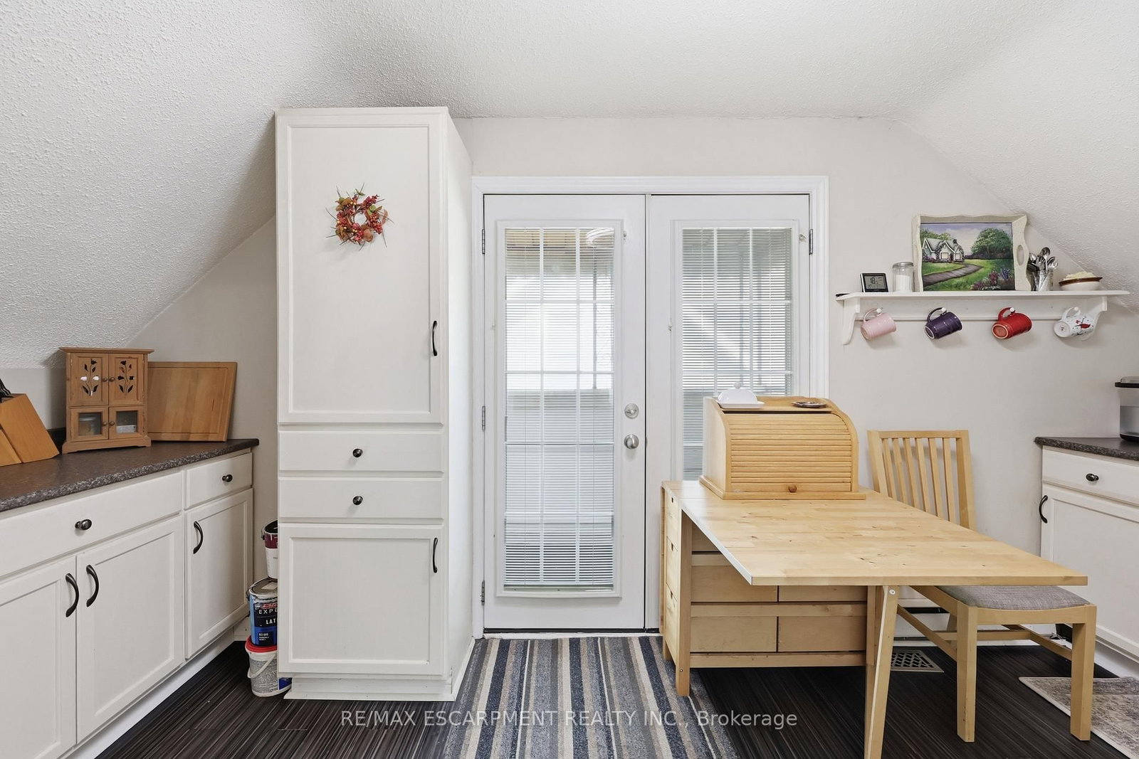 2074 Churchill Avenue - Photo 21