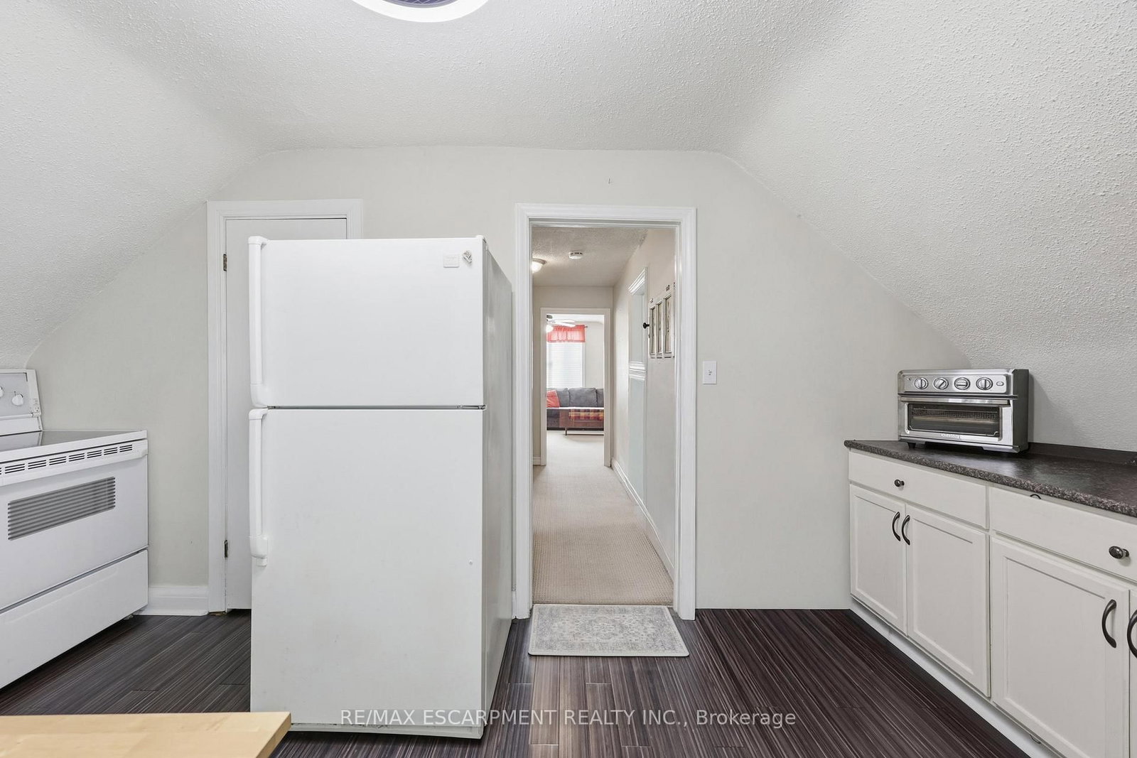 2074 Churchill Avenue - Photo 22