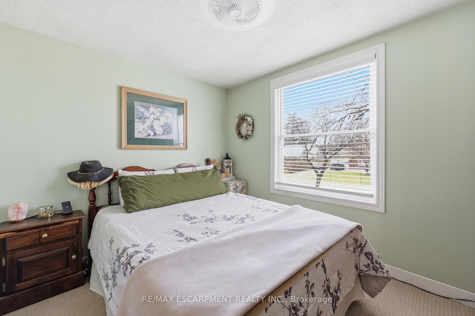 2074 Churchill Avenue - Photo 34