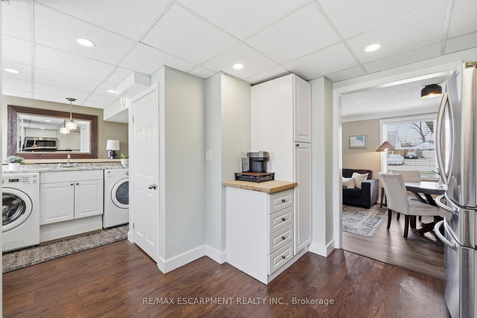 2074 Churchill Avenue - Photo 9