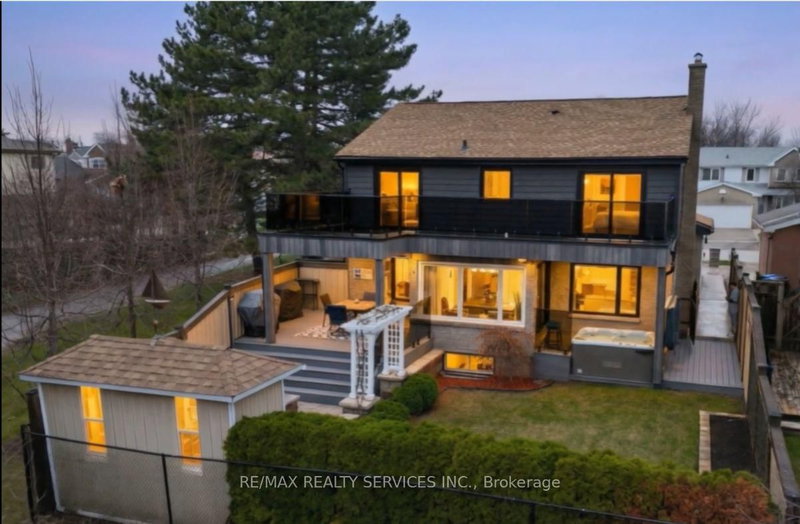 55 Northampton St, Brampton, L6S 3Z6 | Image 2