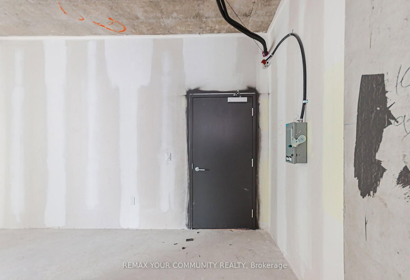 219 - 600 Dixon Rd, Toronto, M9W 1J1 | Image 3