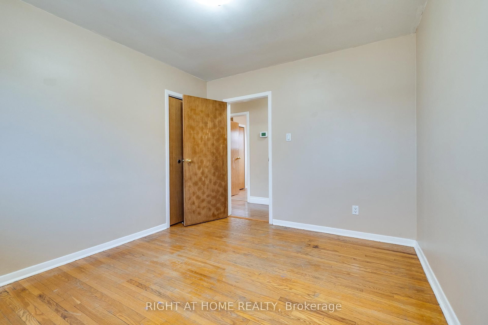 Detached House for sale at 109 Rexway Drive, Halton Hills, Ontario, L7G 1R3 - Georgetown - MLS: W13008468