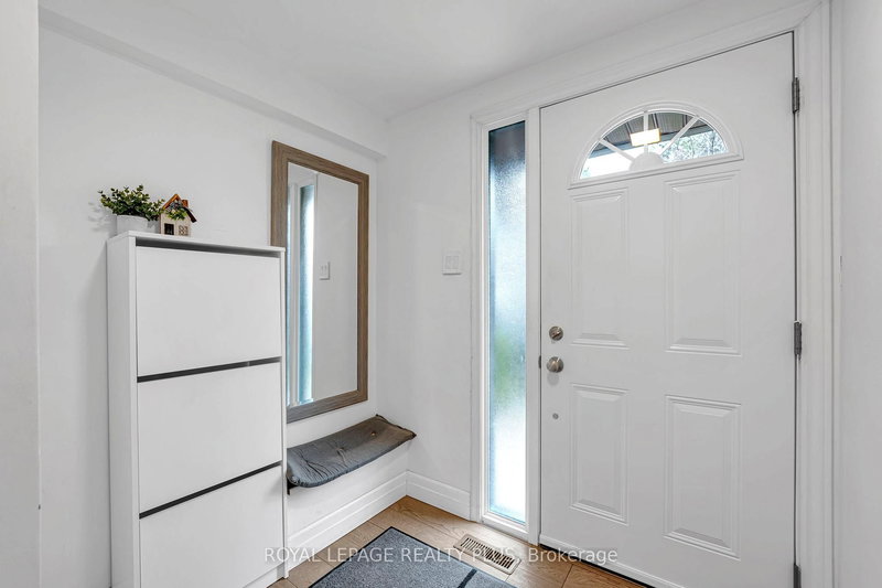 20 - 1755 Rathburn Rd E, Mississauga, L4E 2M8 | Image 3