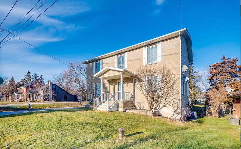 51 Main St N, Milton, L0P 1B0 | Image 2