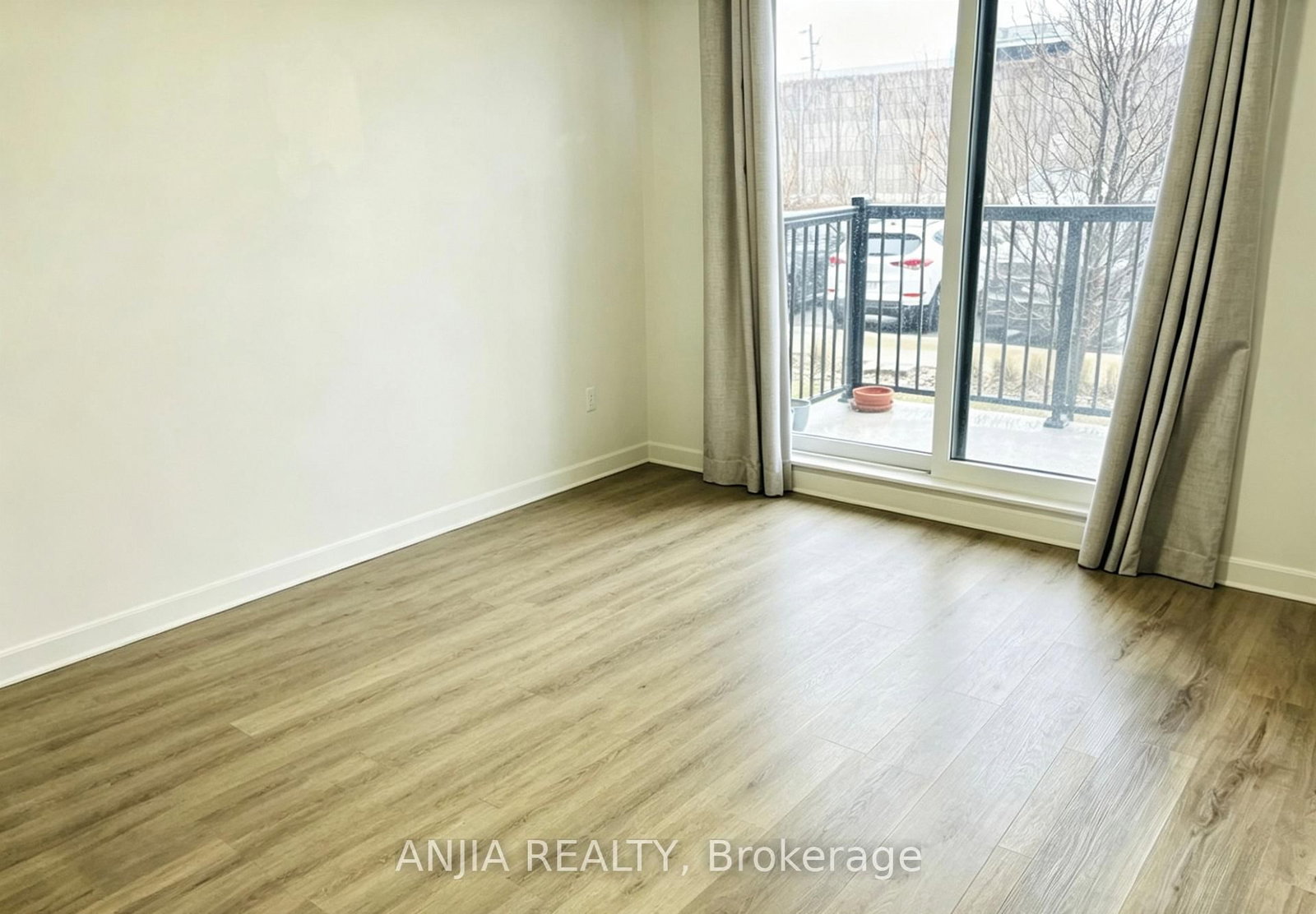 155 William Duncan Road, Unit 2 - Photo 4