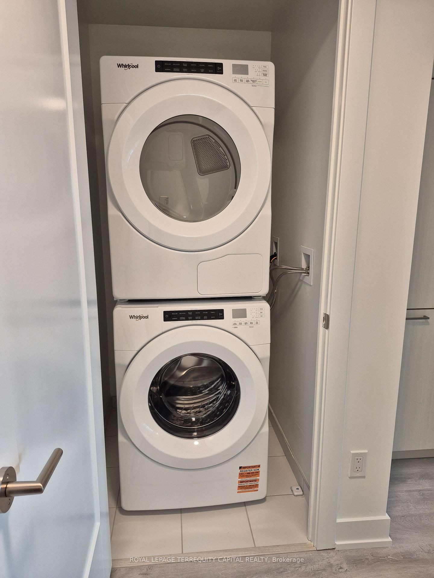 60 Central Park Roadway, Unit 2009 - Photo 13