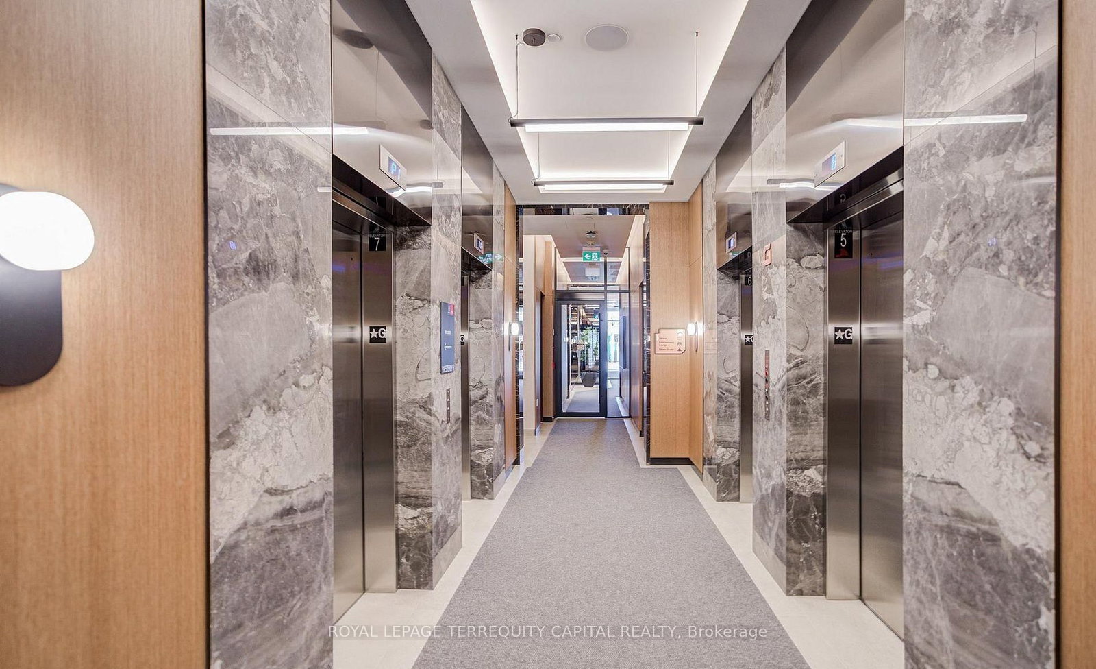 60 Central Park Roadway, Unit 2009 - Photo 4