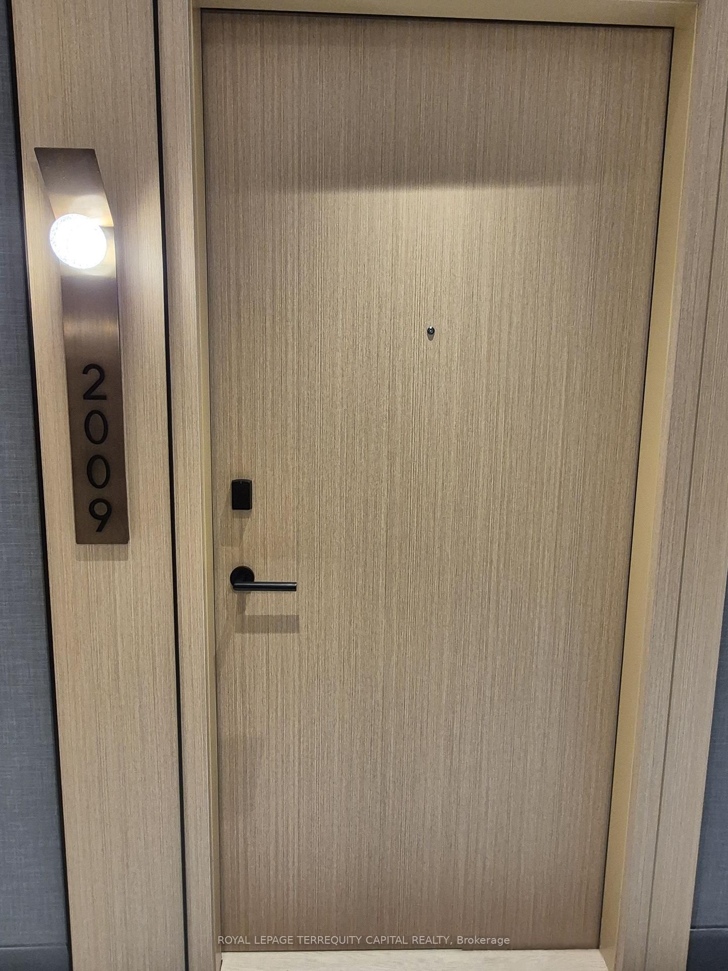 60 Central Park Roadway, Unit 2009 - Photo 6