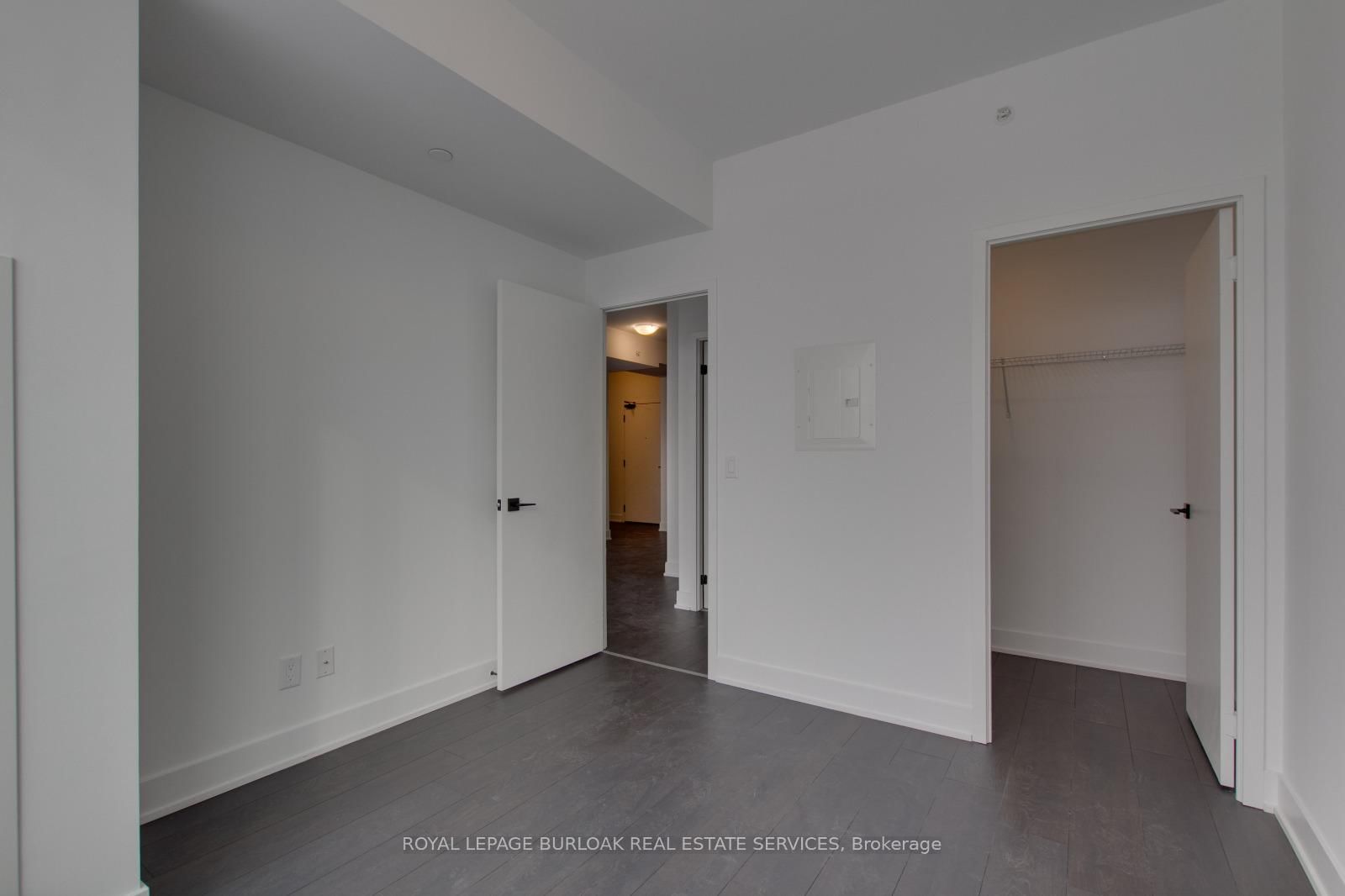 2481 Taunton Road, Unit 701 - Photo 10