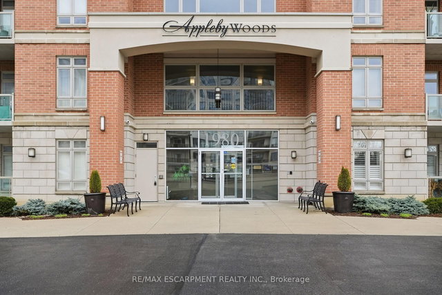 103 - 1980 Imperial Way