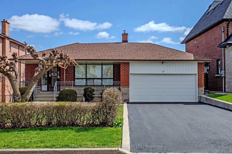 167 Cornelius Pkwy, Toronto, M6L 2K8 | Image 2