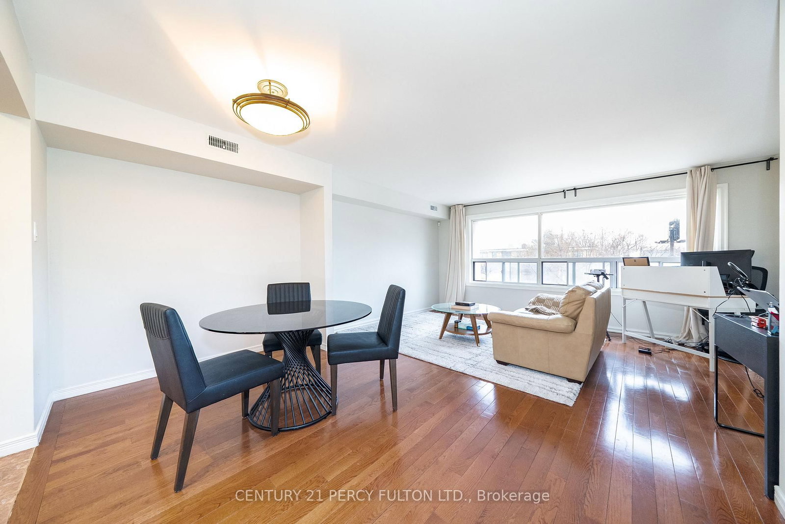 744-746 Wilson Avenue - Photo 11