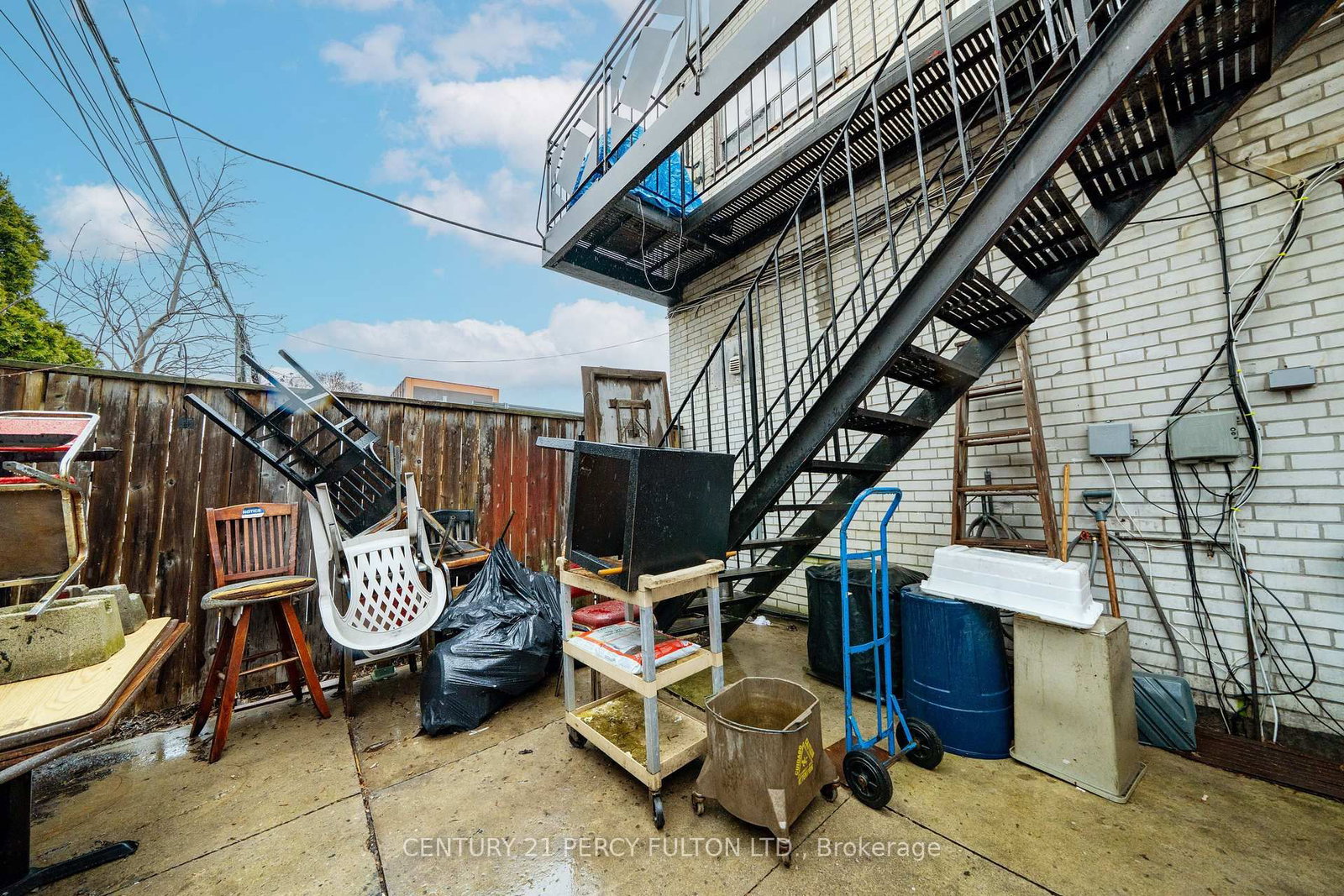 744-746 Wilson Avenue - Photo 25