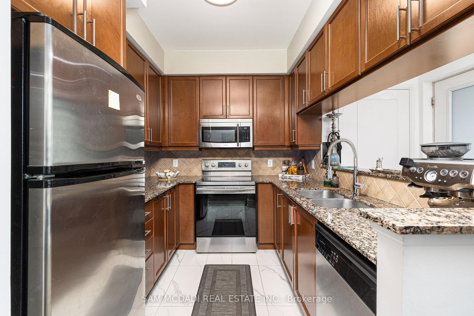 90 Absolute Avenue, Unit Th119 - Photo 13