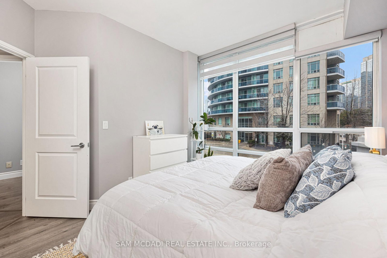 90 Absolute Avenue, Unit Th119 - Photo 26