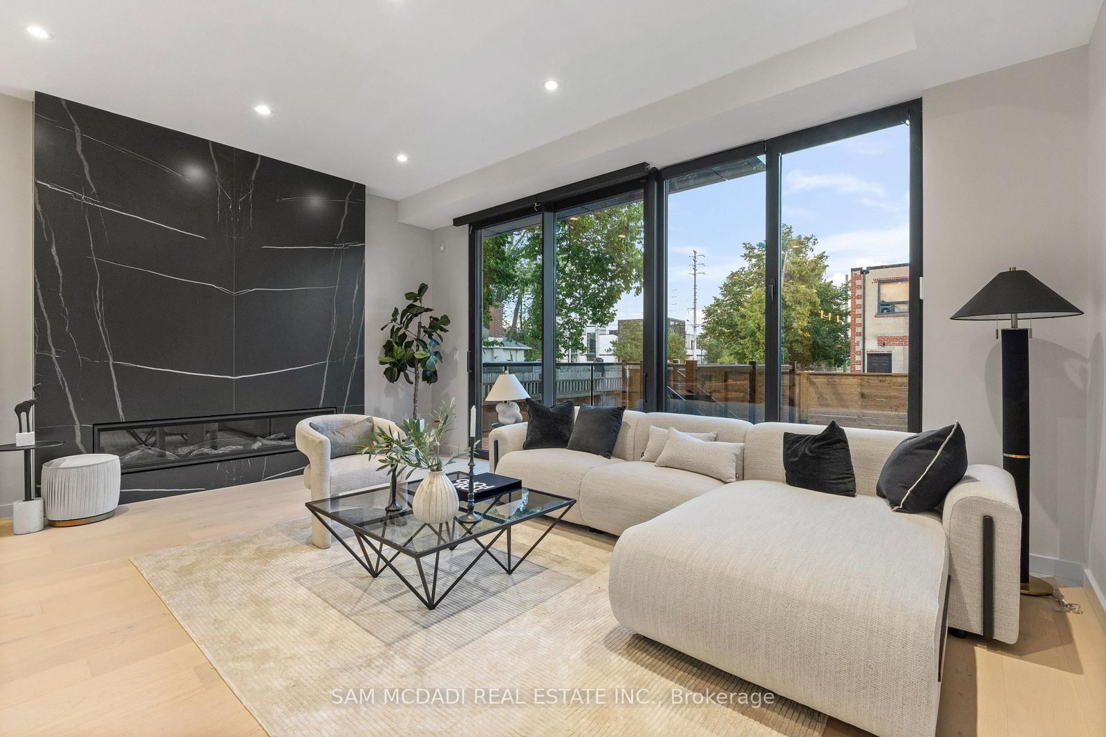 1090 Ella Avenue - Photo 13