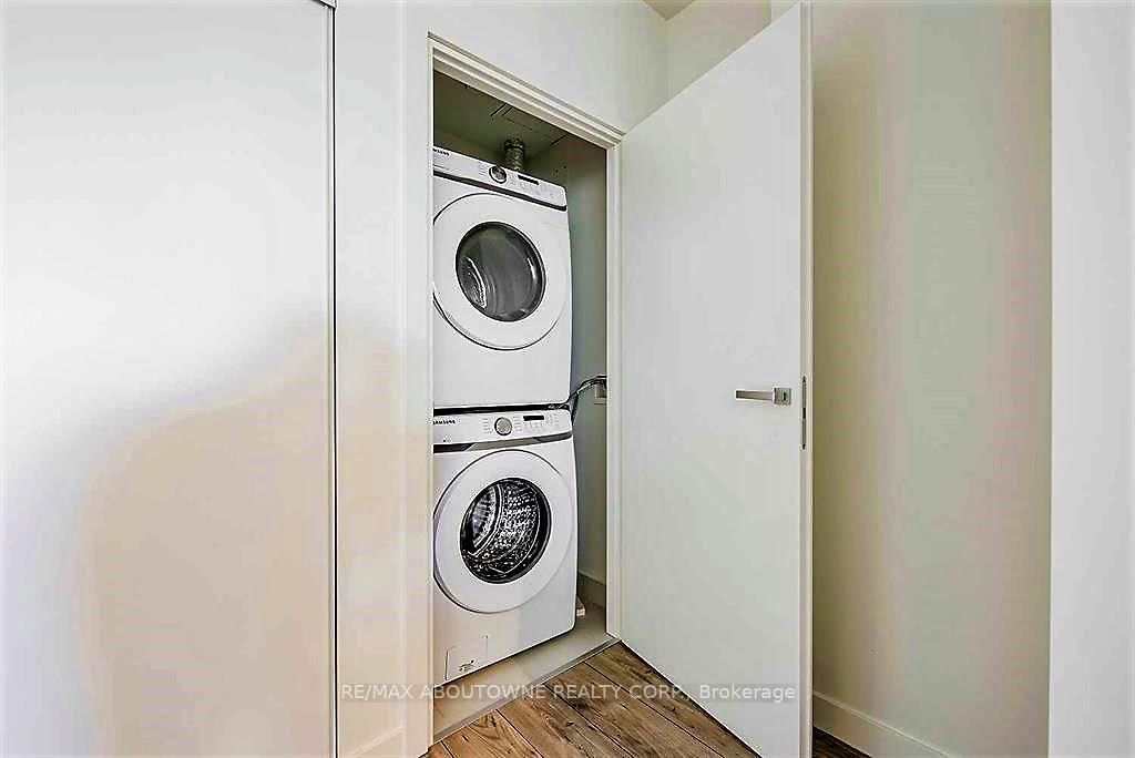 125 Bronte Road, Unit A1006 - Photo 11